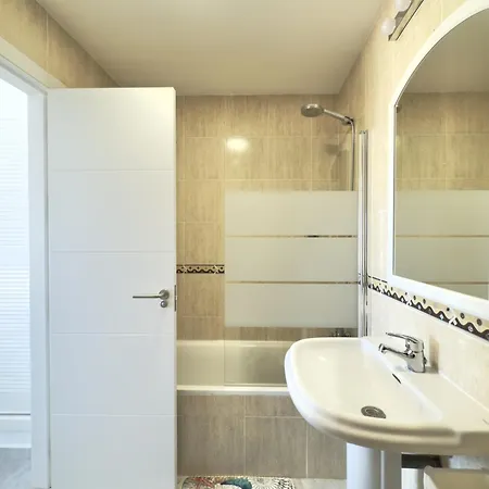 Entero - Con Piscina Privada Hébergement de vacances *