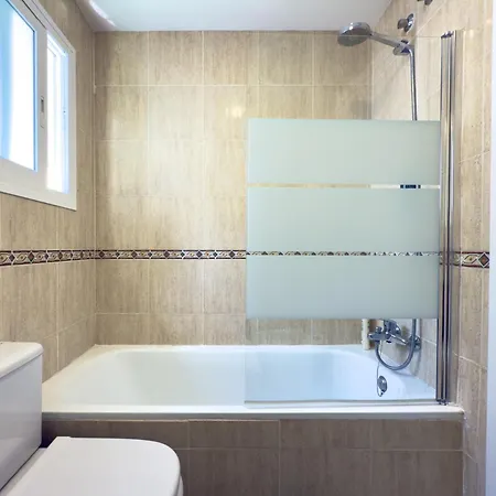 Entero - Con Piscina Privada Hébergement de vacances