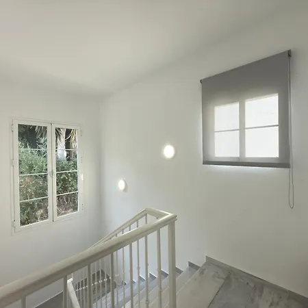 Entero - Con Piscina Privada *